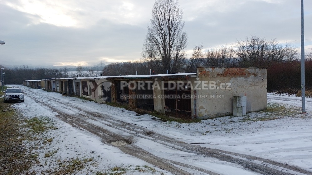 Garáž, podíl 1/2, Bílina, okr. Teplice