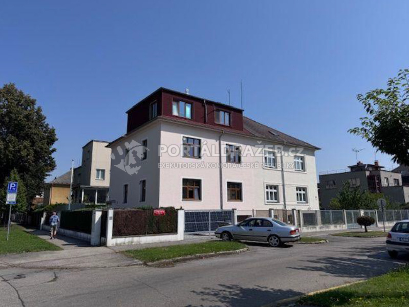 Rodinný dům s pozemky v obci České Budějovice