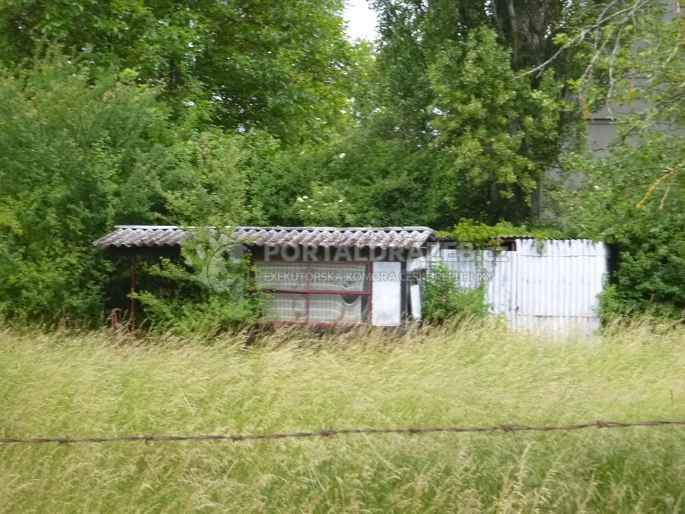 Zahrada v k.ú. Městec Králové, okr. Nymburk