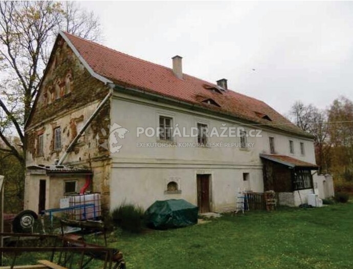 podíl 1/8 zemědělské usedlosti v Salajně, okres