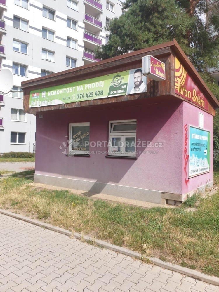 Provozovna solária (bez pozemku) v Doubravce u