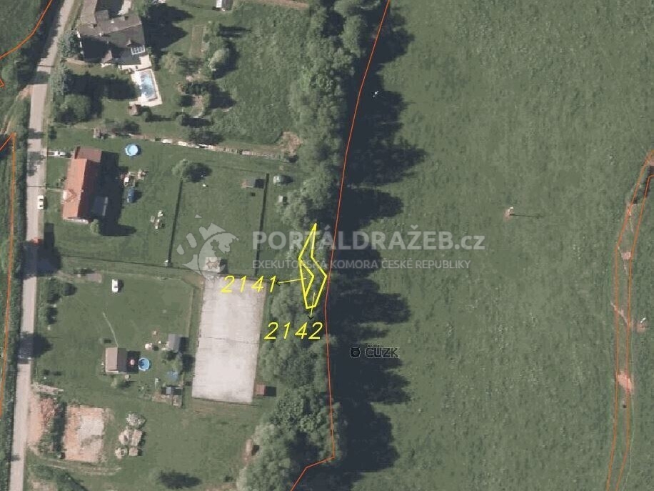 Pozemek o velikosti 109m2, Prostřední SB