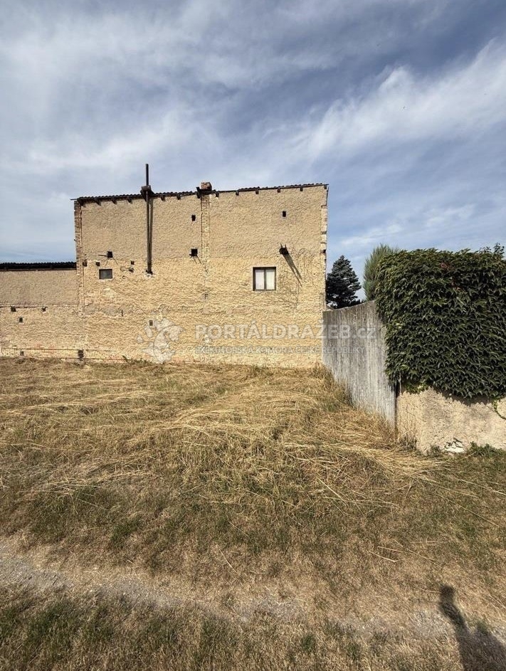 Stavební pozemek o velikosti 253m2, Litoměřice,