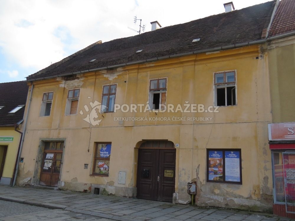 Rodinný dům s pozemky v obci Blatná, Strakonice