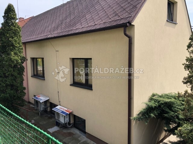 Rodinný dům v Praze – Hostivaři