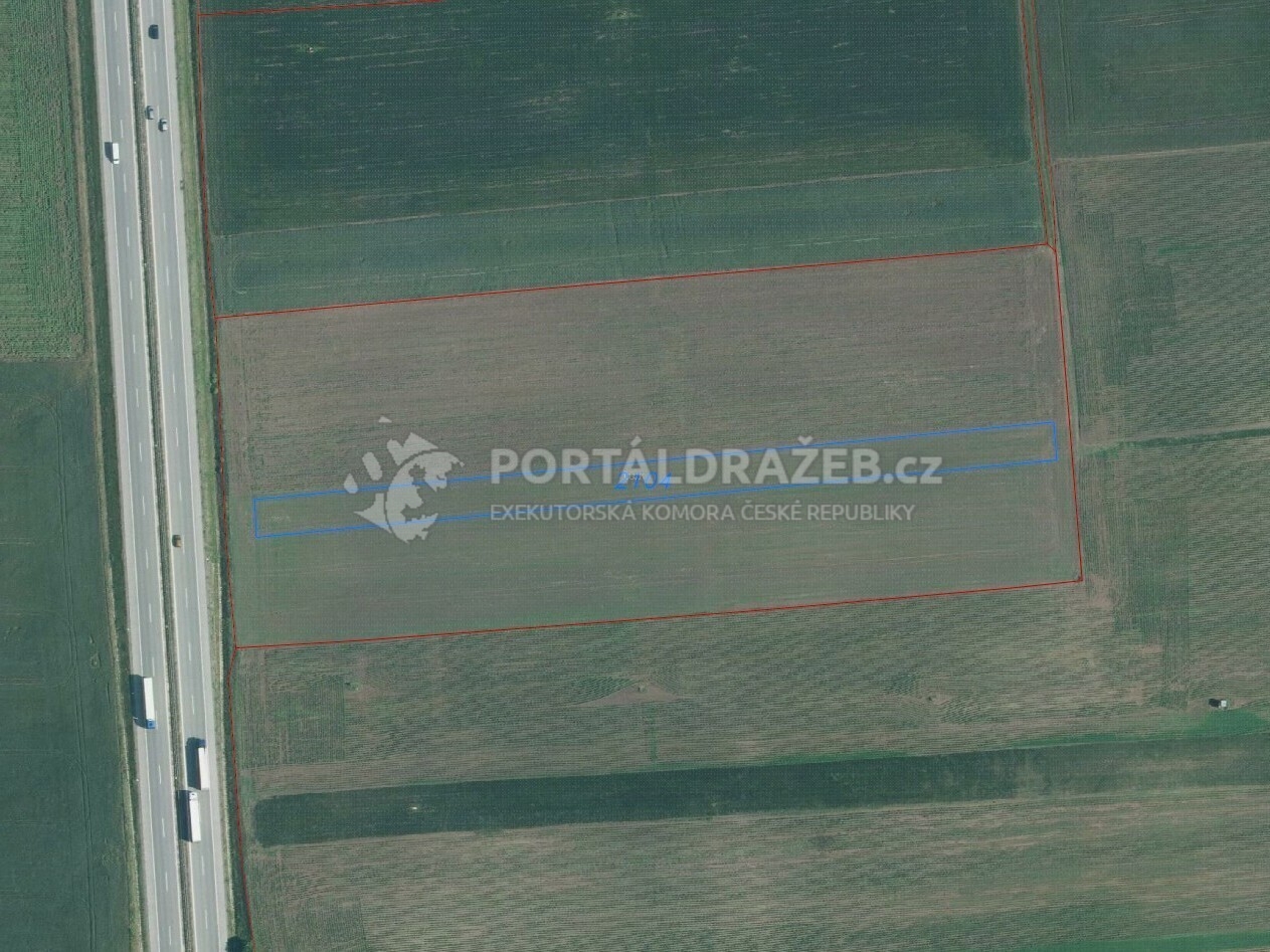 Pozemek o velikosti 1657m2, Měnín, podíl 1/2