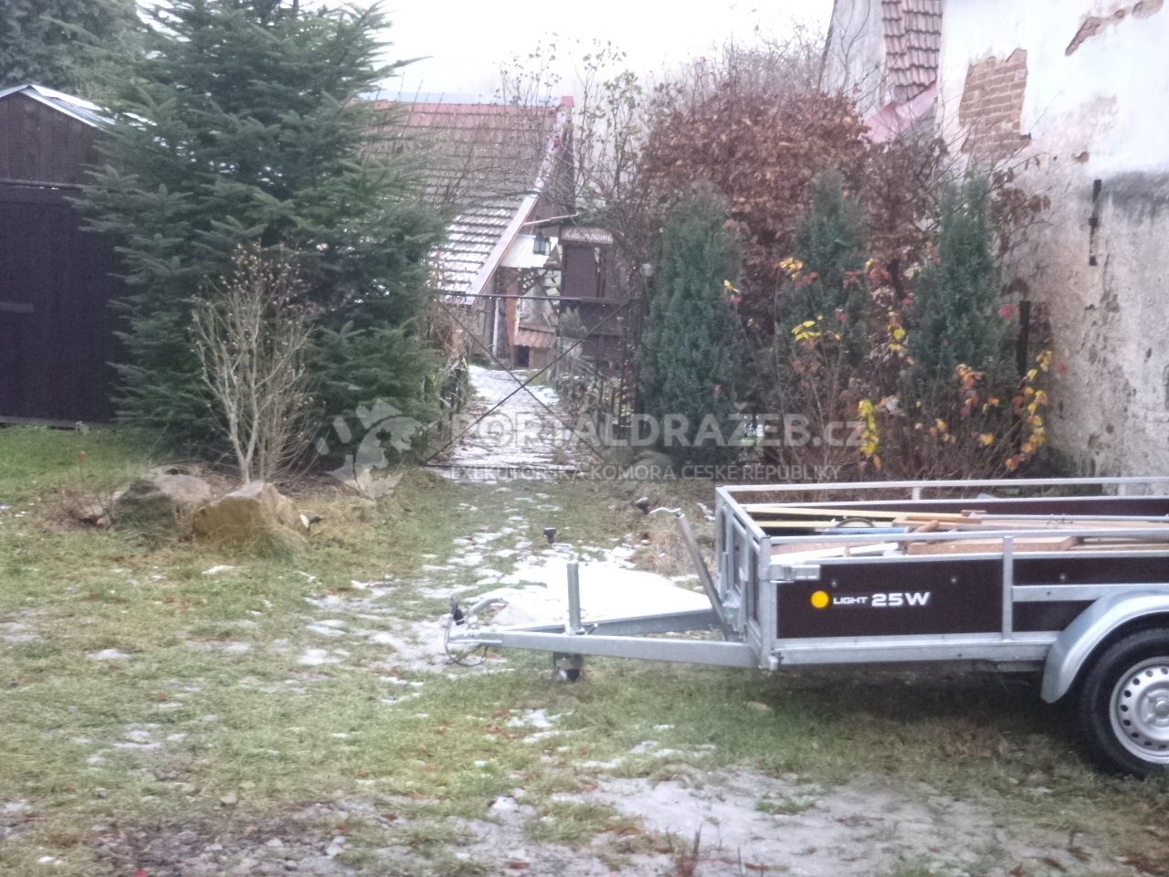 Podíl 1/3 na pozemcích s nezapsanou stavbou v k.ú.