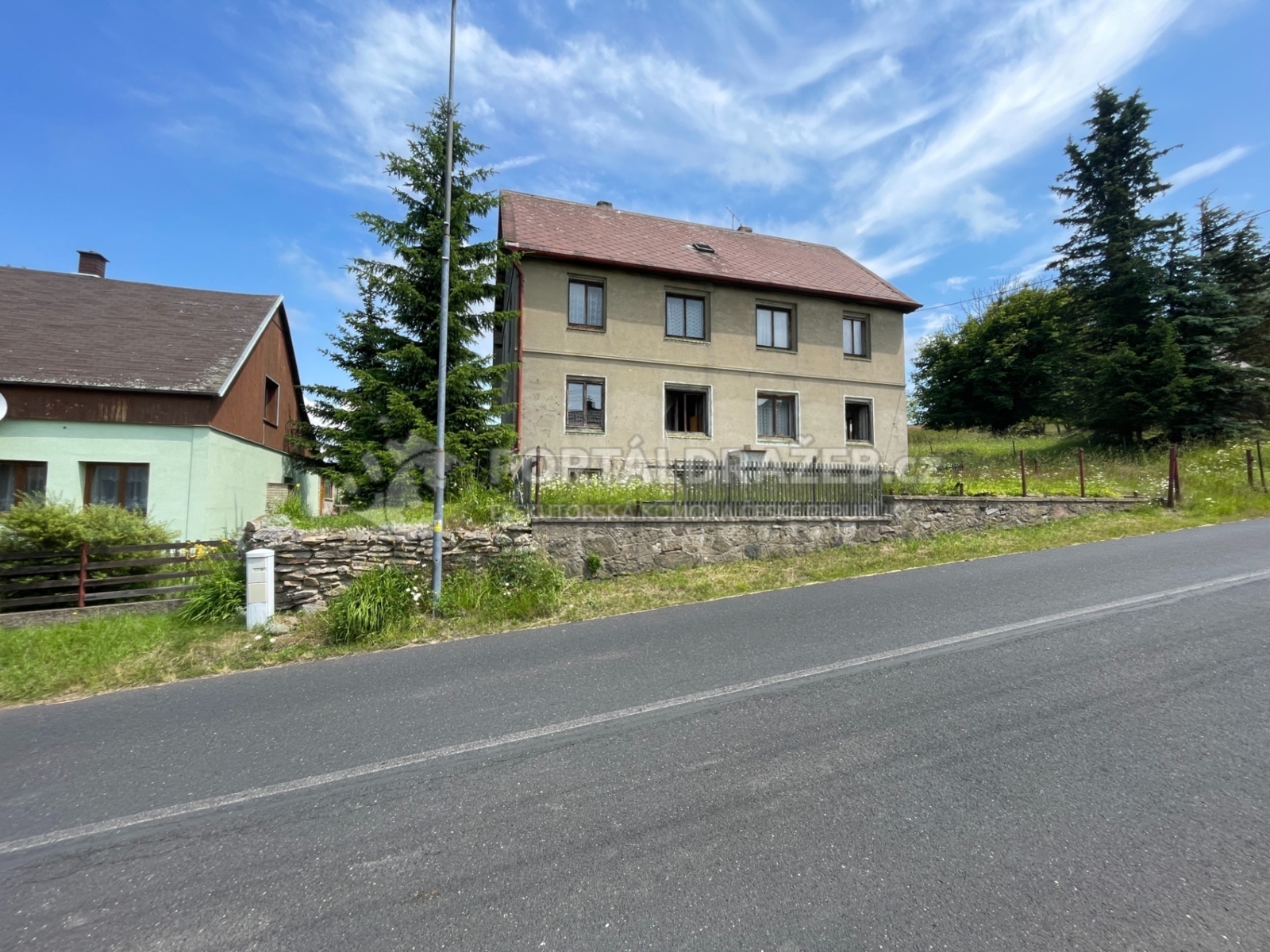 Dražba podílu 1/8 na RD Nová Ves v Horách č.p. 76,