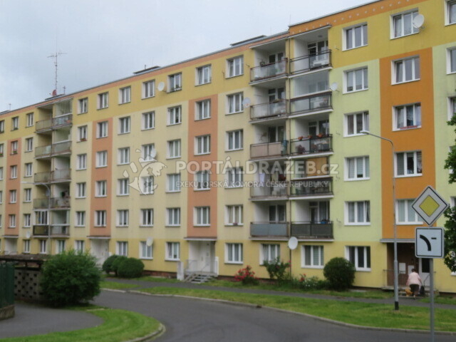 Byt 3+1 o velikosti 69m2, Sokolov, podíl 1/12