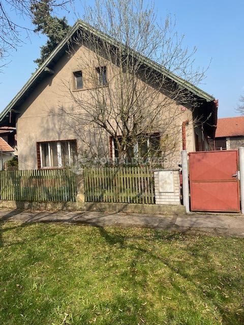 Dražba rodinného domu v obci Bobnice, spol. podíl