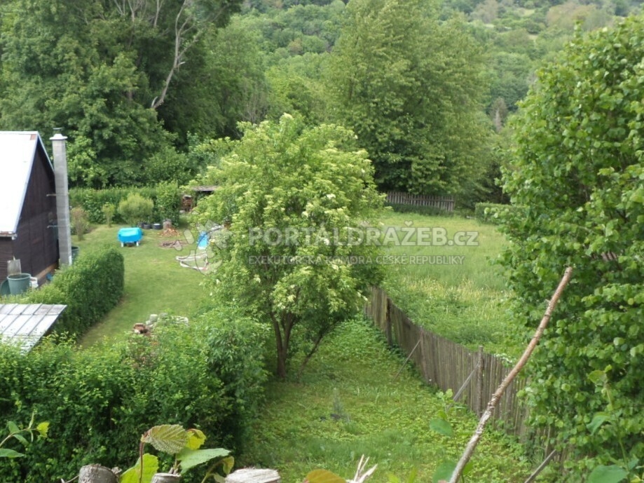 Pozemek o velikosti 159m2, Horní Zálezly