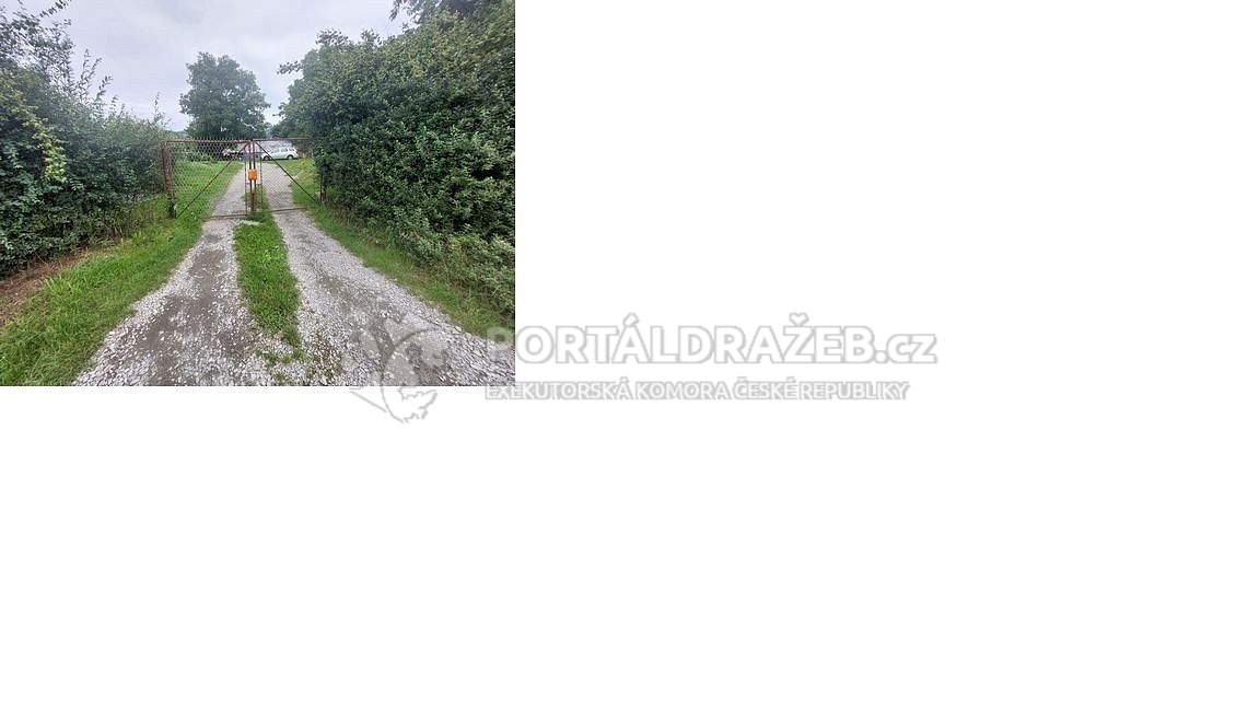 Pozemky -ost.plocha, zast.plocha (bez rodinné rekreace), k.ú. Svádov
