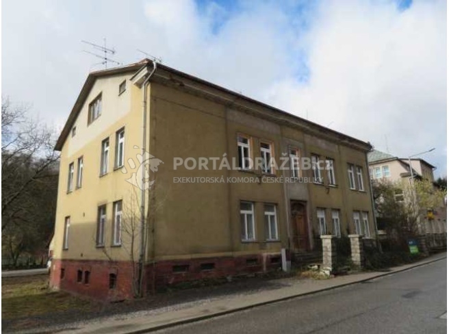 Byt 2+1 (č.j. 234/4) včetně podílu na společných