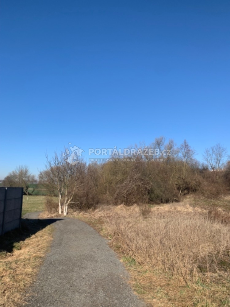 Pozemek o velikosti 1631m2, Brandýs nad Labem,