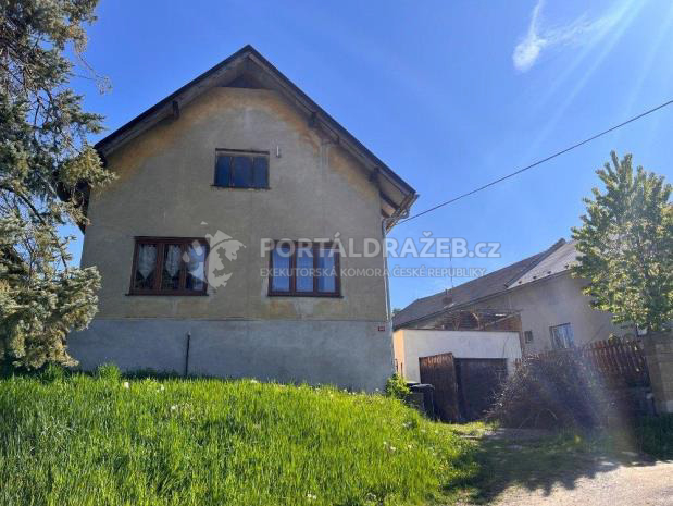 Rodinný dům 3+1, 214 m2, s pozemky 584 m2, v obci Studénka, okres Nový Jičín