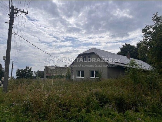 Dražba rodinného domu č.p. 1015 v Kozlově, 783 57 Kozlov + pozemky - 2. KOLO
