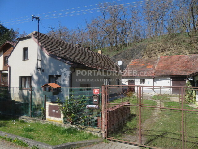 Rodinný dům o velikosti 69m2, Plzeň, podíl 1/3