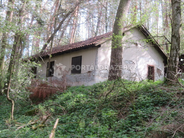 1/6 rekreační chaty v obci Krásná Hora nad Vltavou, okr. Příbram