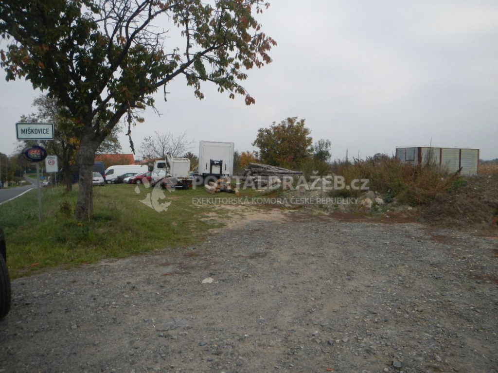 Zemědělský pozemek 4678 m2 v obci Třebovle, okres