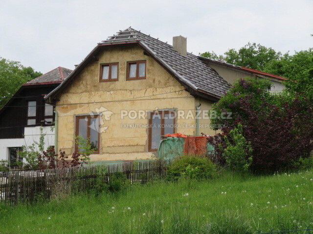 Chalupa s pozemkem o velikosti 739m2, Plzeň-město