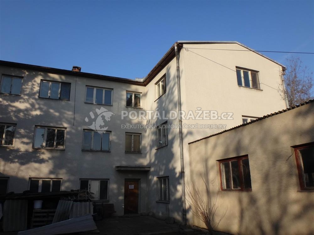 Tři objekty v k.ú. Dobšice u Znojma v obci Dobšice okres Znojmo