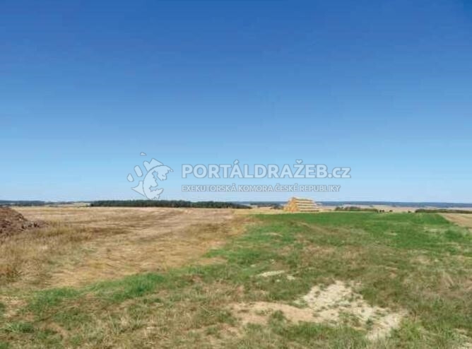 podíl 1/16 pozemků v k.ú. Záluží, okres Plzeň-jih