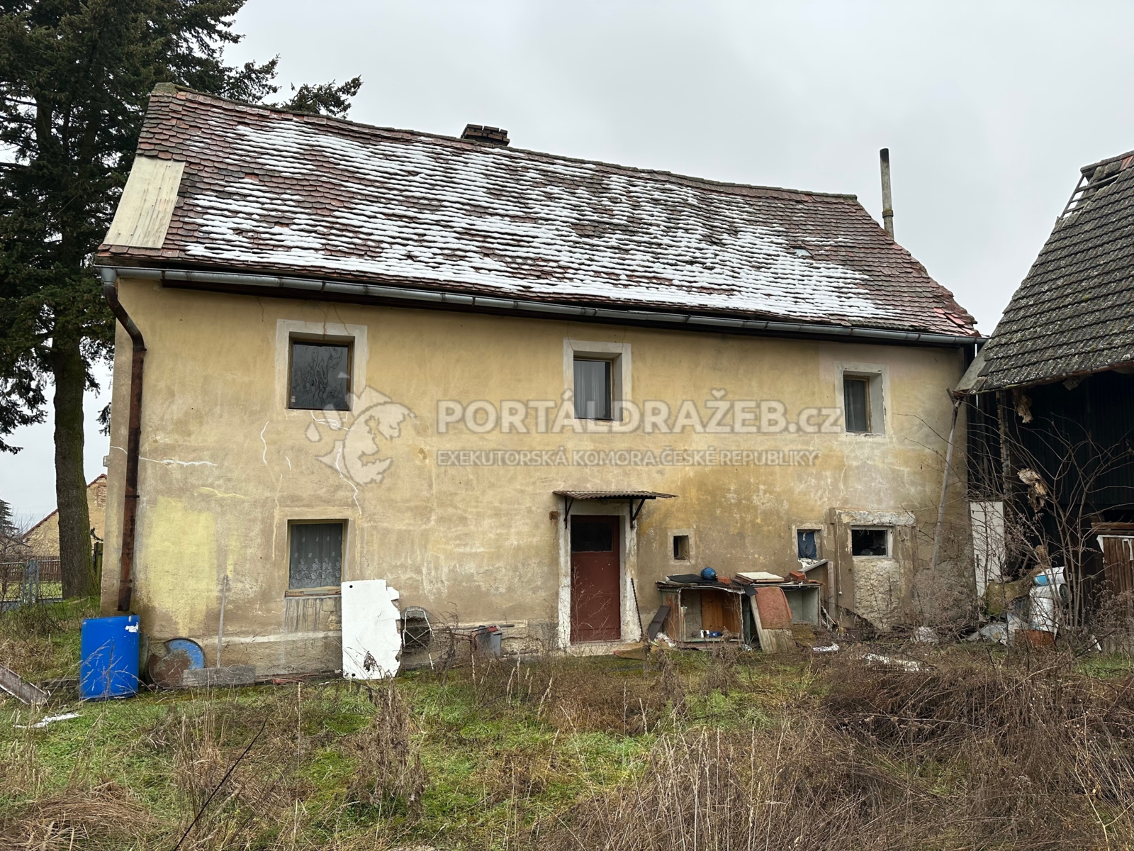 id. 31/40 rodinného domu v k.ú. Strážiště u