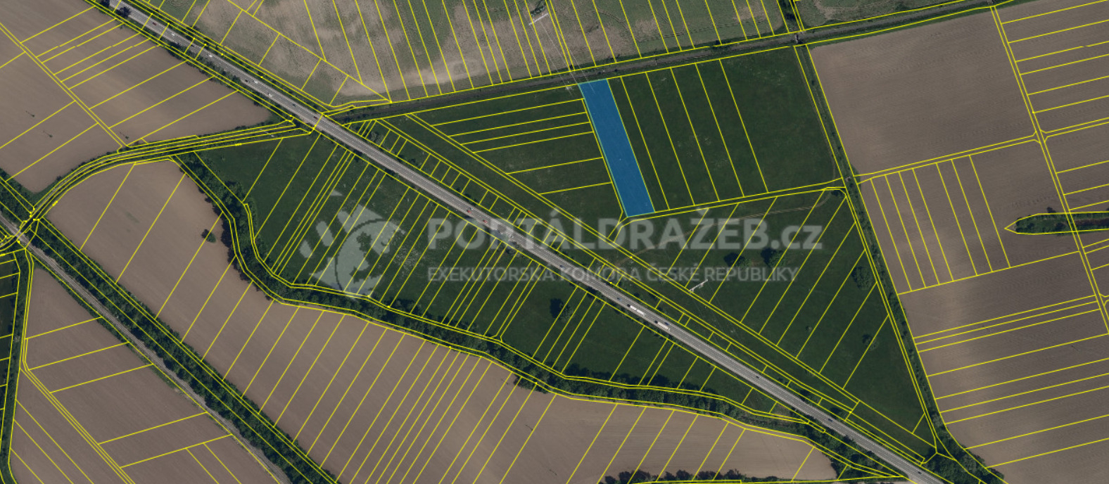 Ideální spoluvlastnický podíl 1/3 pozemku o