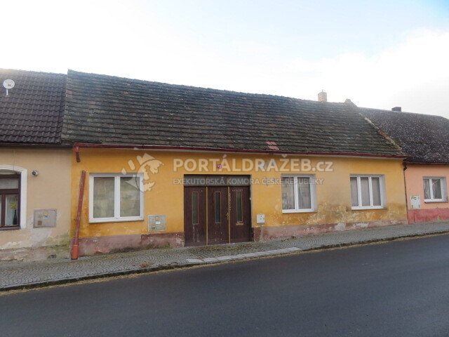 Dražba podílu id. 1/8 na RD v obci Bavorov, okres