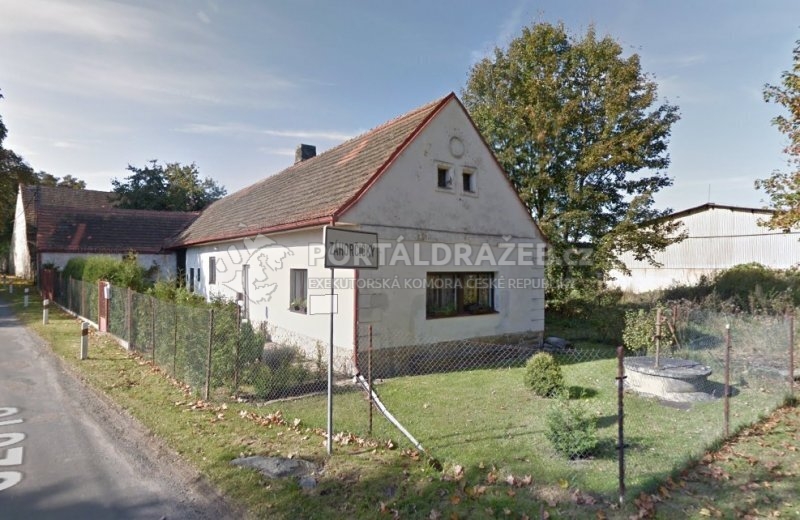 ELEKTRONICKÁ DRAŽBA! Rodinná rekreace + pozemky,