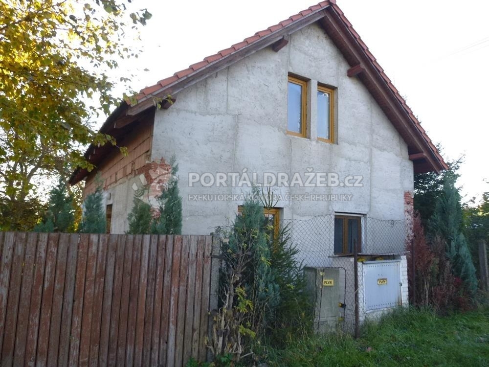 Rodinný dům v Lysé nad Labem, okr. Nymburk