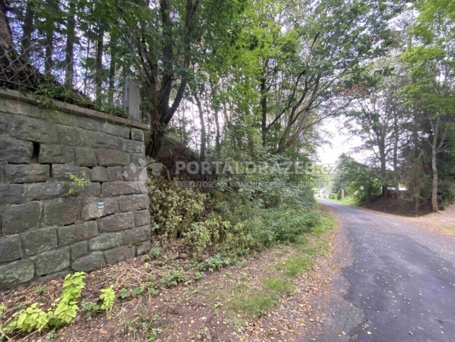 Pozemek o velikosti 272m2, Loučná v Krušných horách