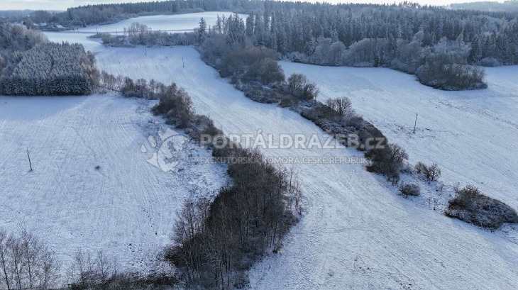 Soubor zemědělských pozemků v k.ú. Mítov (29 810 m2)
