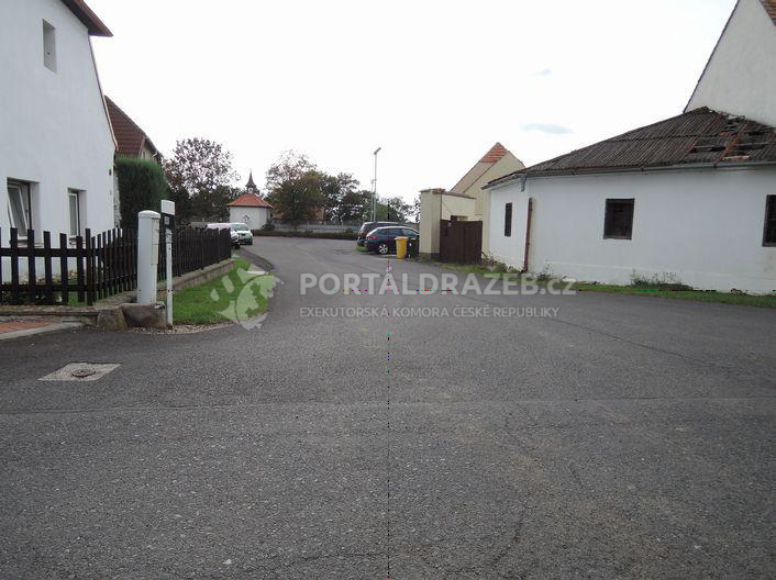 Soubor 11 pozemků 265 465 m²  vč. stavebních, Velichov u Žatce, okr. Louny