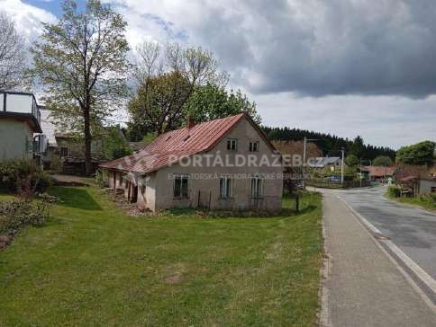 Rodinný dům 103 m² s pozemkem 466 m² v obci Sklená, okr. Žďár nad Sázavou
